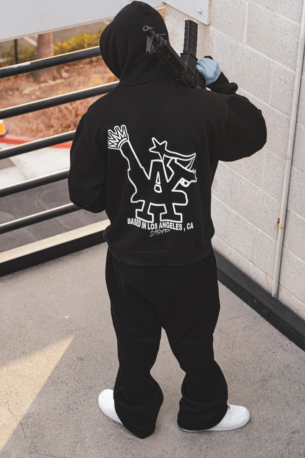 “Strxpz”Based In Los Angeles¨ Hoodie